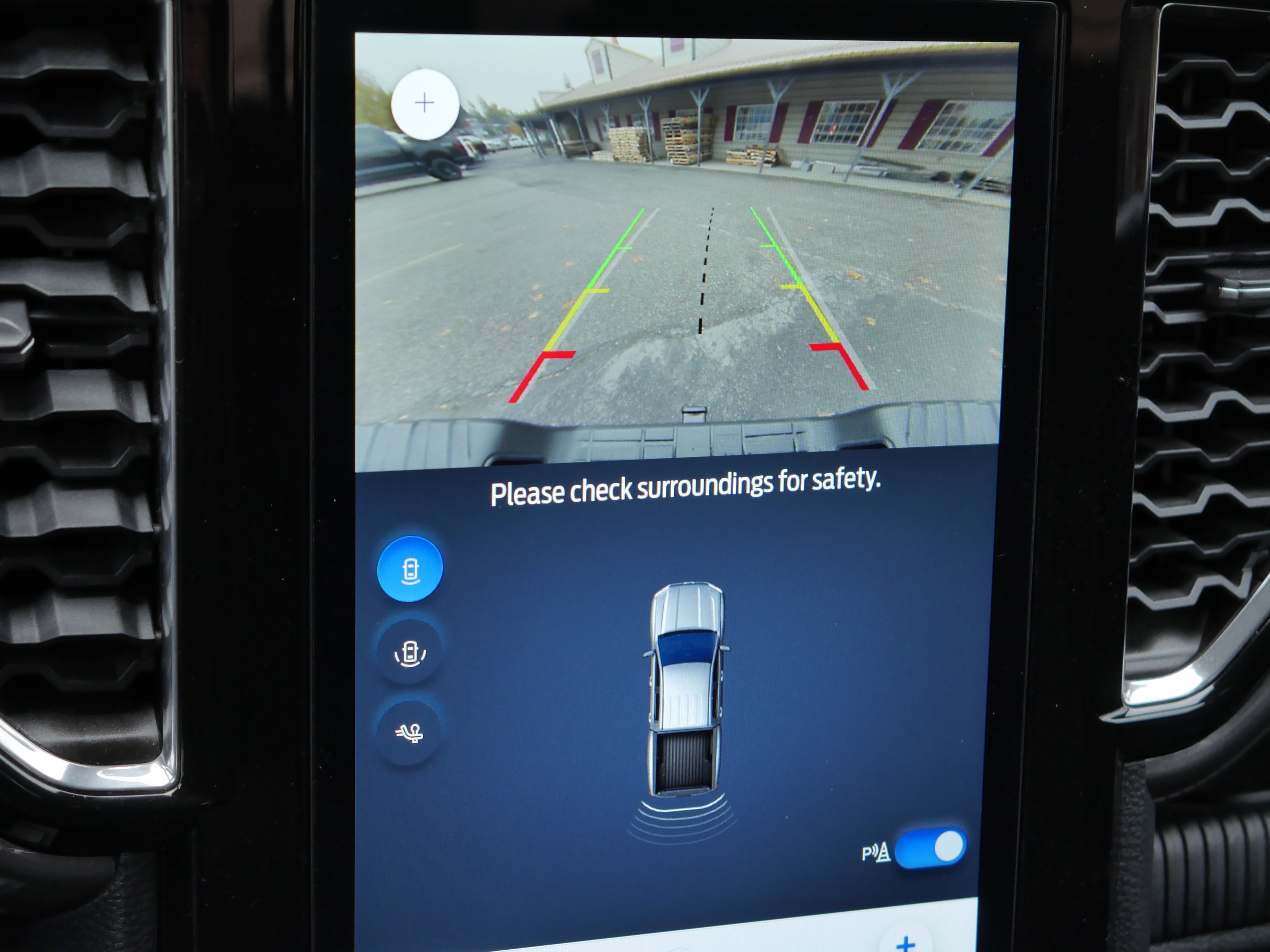 Certified 2024 Ford Ranger XLT w/ FX4 Off-Road Package image 11