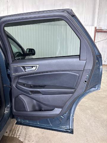 Certified 2019 Ford Edge SEL w/ Equipment Group 201A AWD/4WD image 16