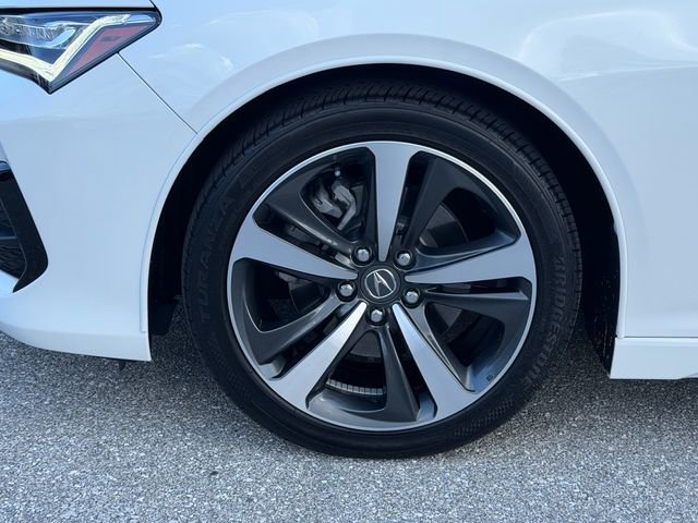Used 2025 Acura TLX w/ Technology Package FWD image 4
