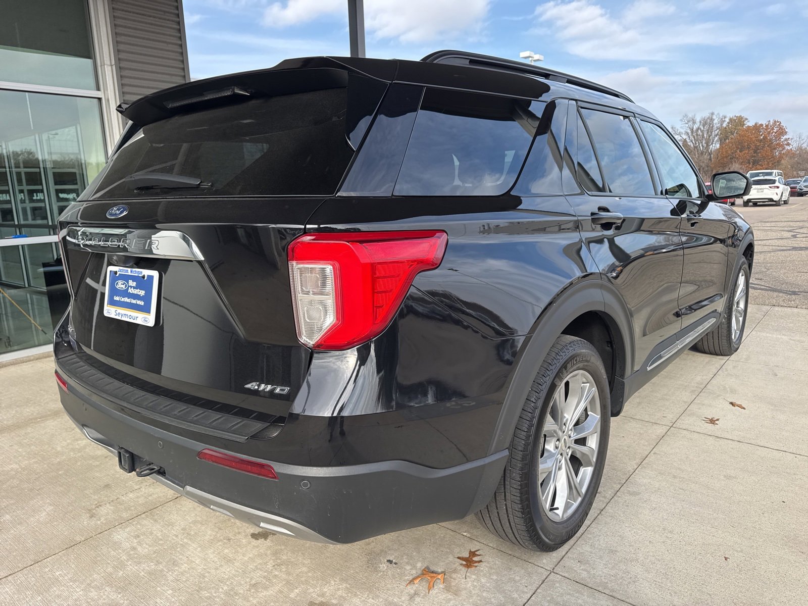 Certified 2023 Ford Explorer XLT w/ Equipment Group 202A image 8