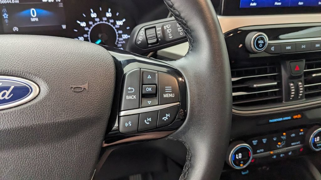 Certified 2021 Ford Escape SEL FWD image 33