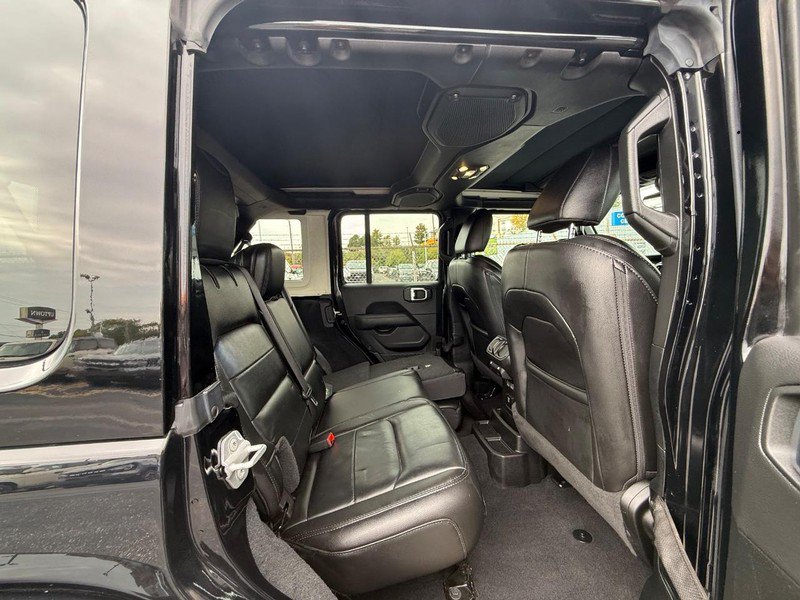 Used 2021 Jeep Wrangler Unlimited Sahara AWD/4WD image 14