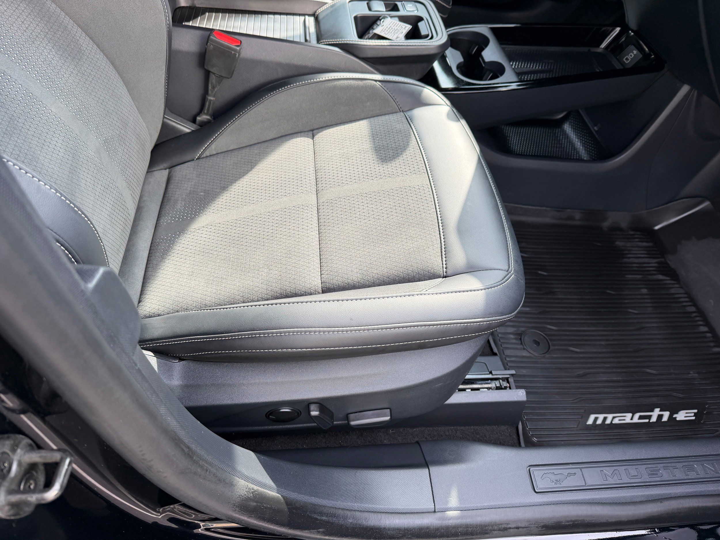 Certified 2025 Ford Mustang Mach-E GT AWD/4WD image 24