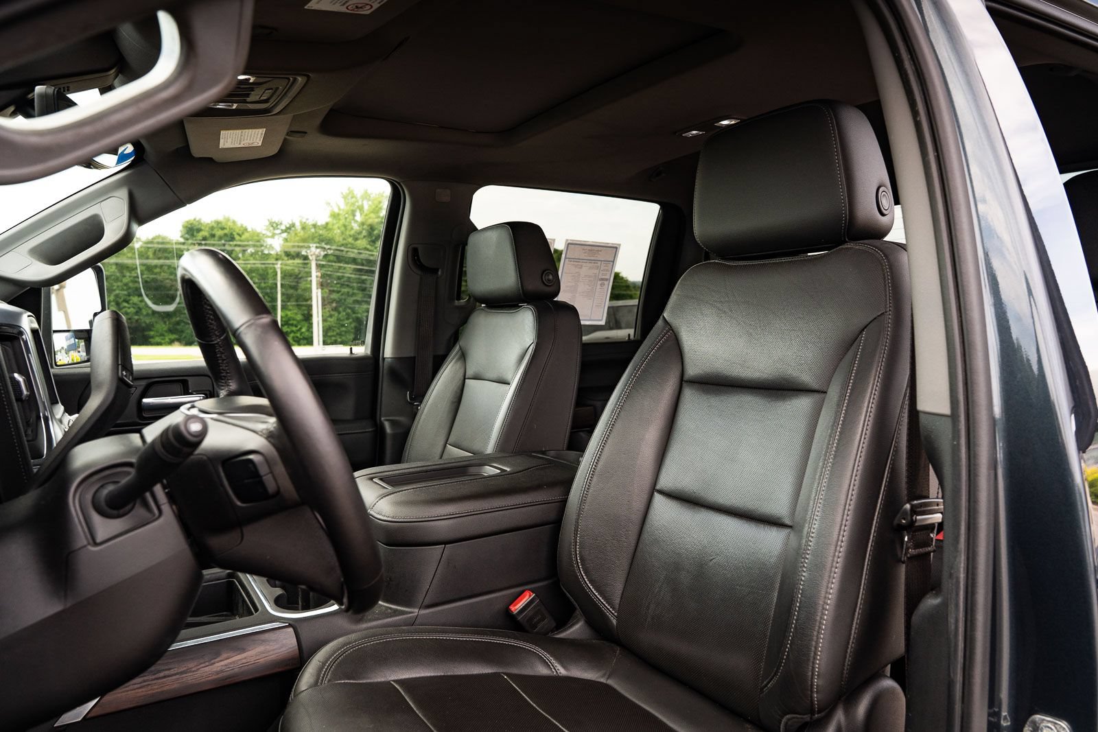 Used 2020 GMC Sierra 3500 SLT w/ SLT Premium Plus Package AWD/4WD image 21