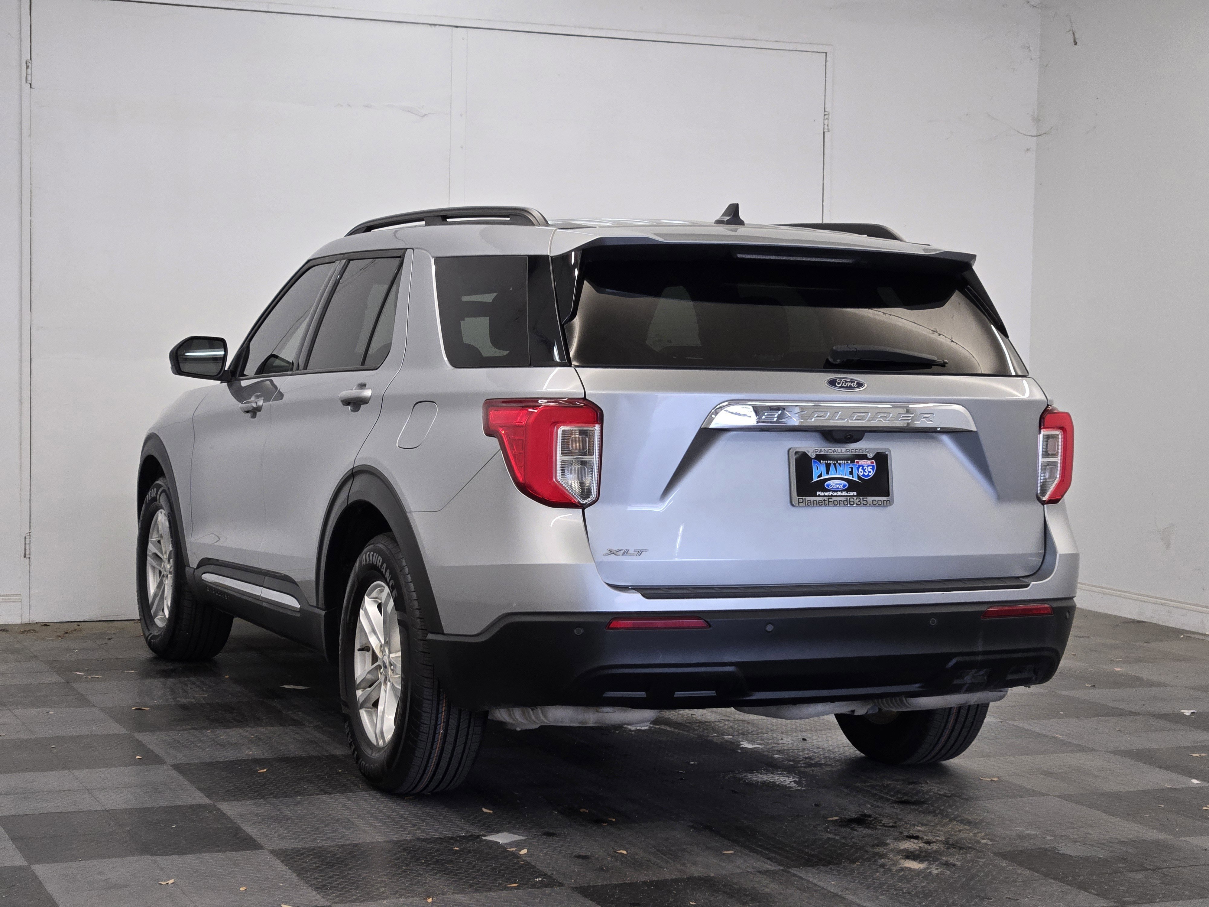 Certified 2022 Ford Explorer XLT RWD video 2