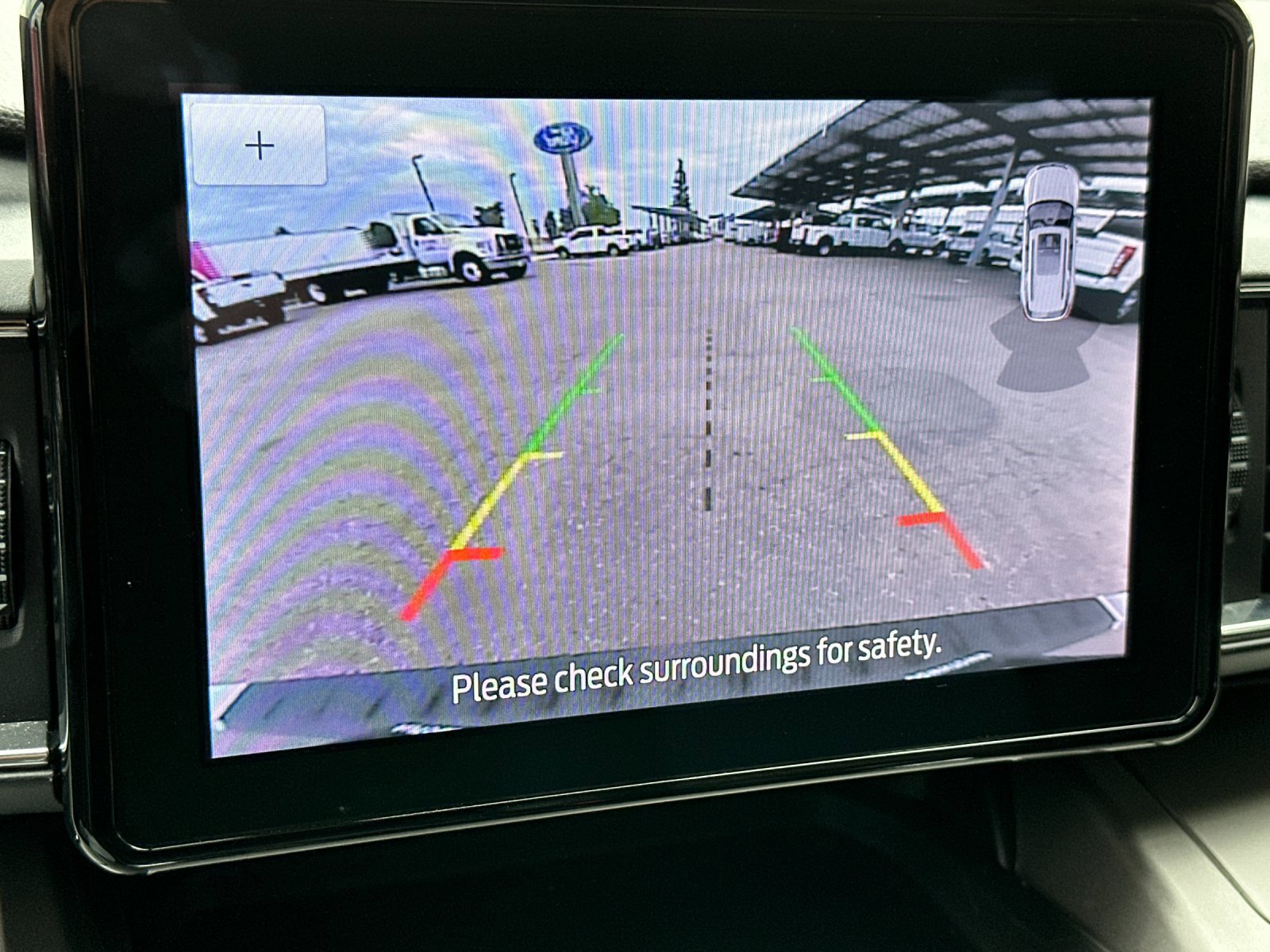 Certified 2022 Ford Explorer XLT w/ Equipment Group 202A image 21