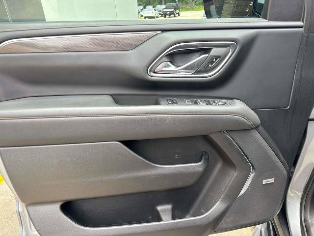 Used 2023 GMC Yukon AT4 w/ Max Trailering Package AWD/4WD image 18
