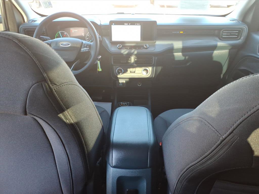 Certified 2024 Ford Maverick XL image 18