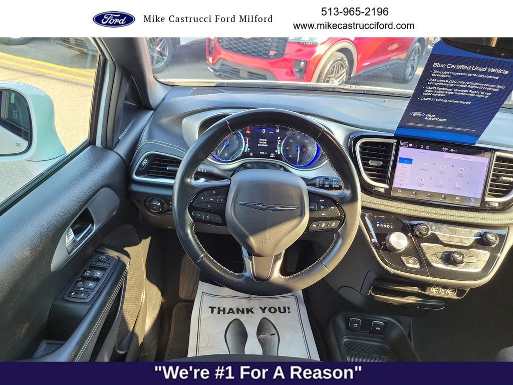 Used 2021 Chrysler Pacifica Touring w/ S Appearance Package FWD image 12