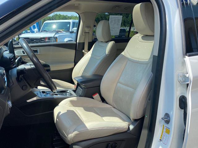 Certified 2022 Ford Explorer Platinum w/ Equipment Group 601A AWD/4WD image 12
