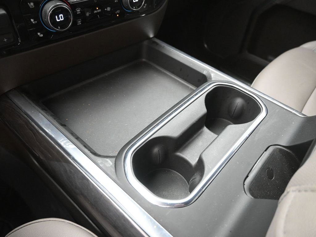 Used 2025 Chevrolet Silverado 3500 LTZ w/ LTZ Convenience Package image 29