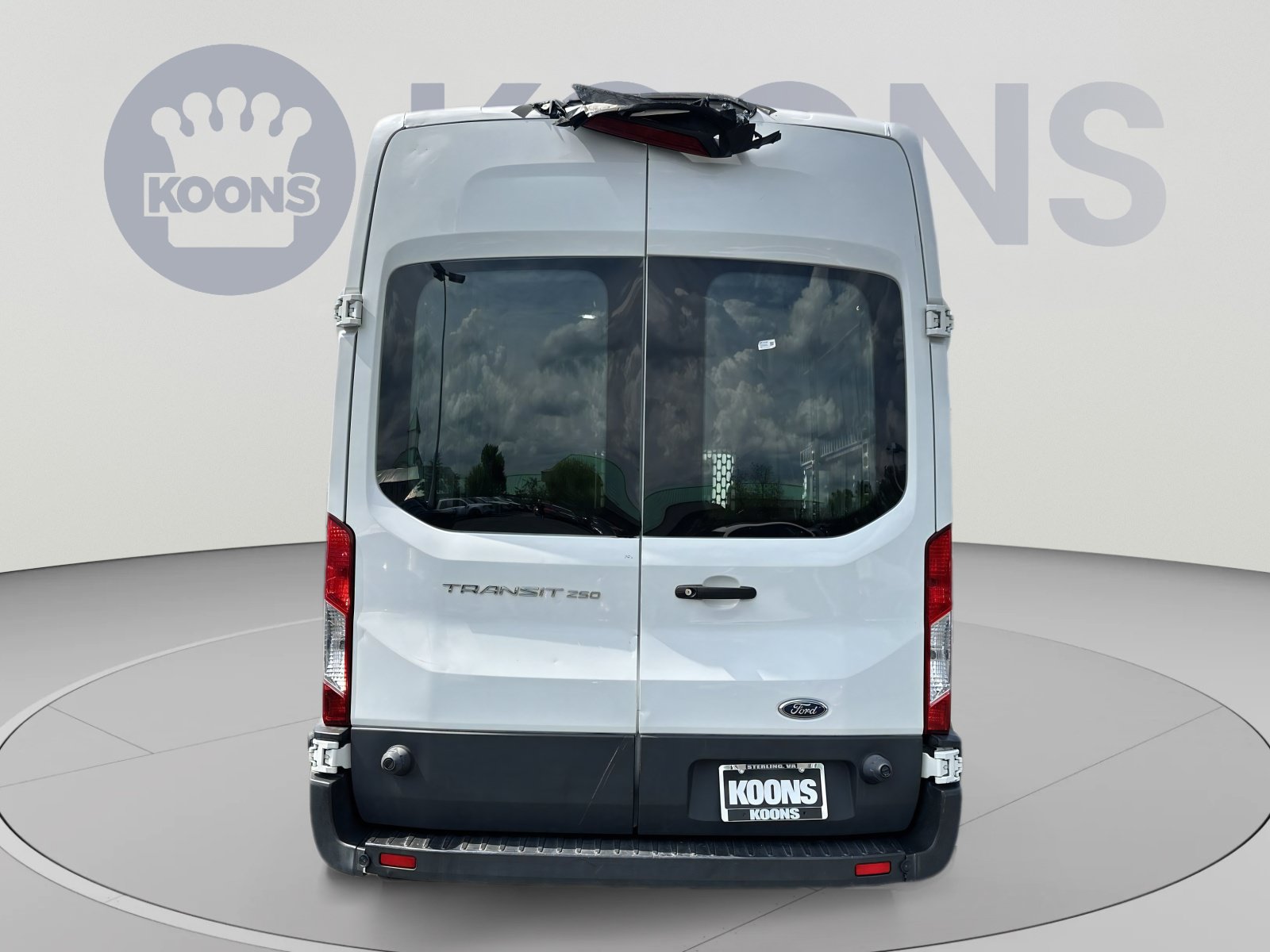 Certified 2018 Ford Transit 250 148 High Roof RWD image 10