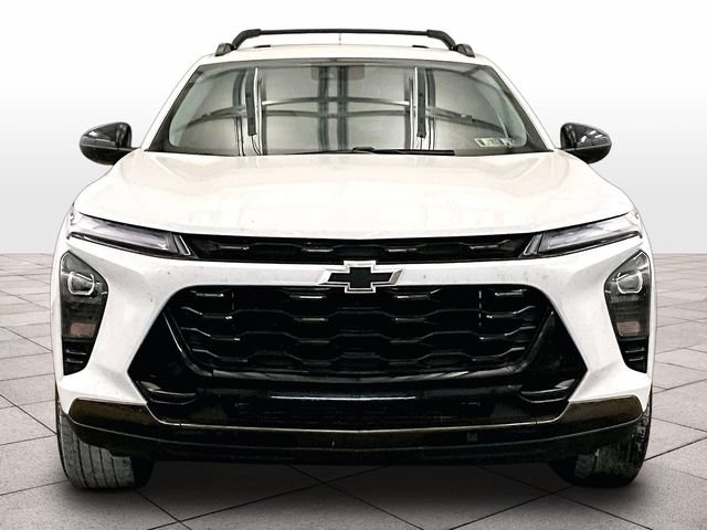 Used 2024 Chevrolet Trax ACTIV w/ Driver Confidence Package FWD image 3