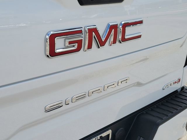Used 2025 GMC Sierra 1500 AT4 w/ AT4 Premium Package AWD/4WD image 7