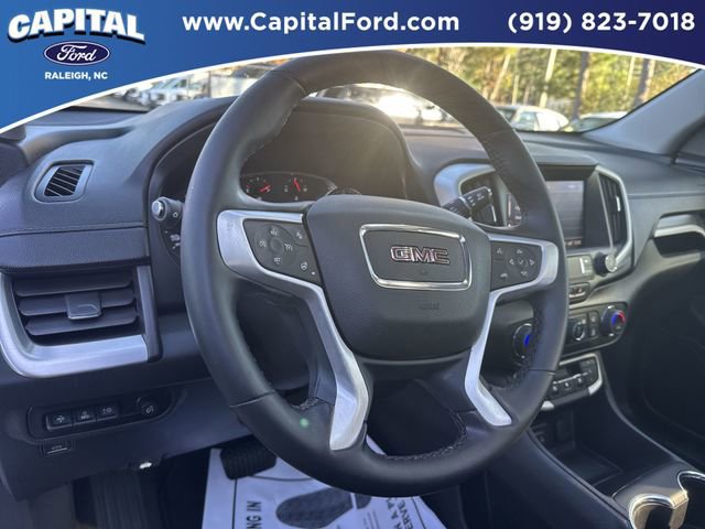 Used 2023 GMC Terrain SLT w/ Tech Package image 24