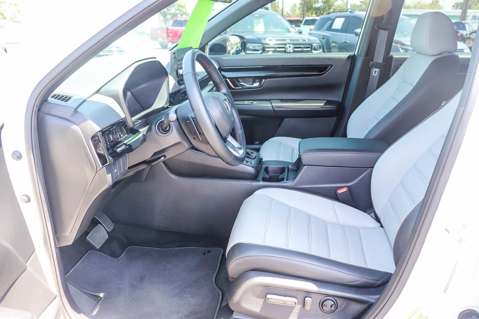Used 2026 Honda CR-V Sport Touring image 18
