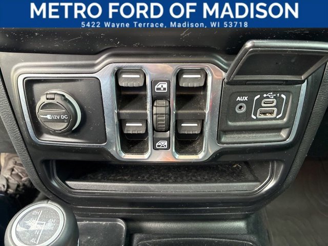 Used 2021 Jeep Wrangler Unlimited Sahara AWD/4WD image 20