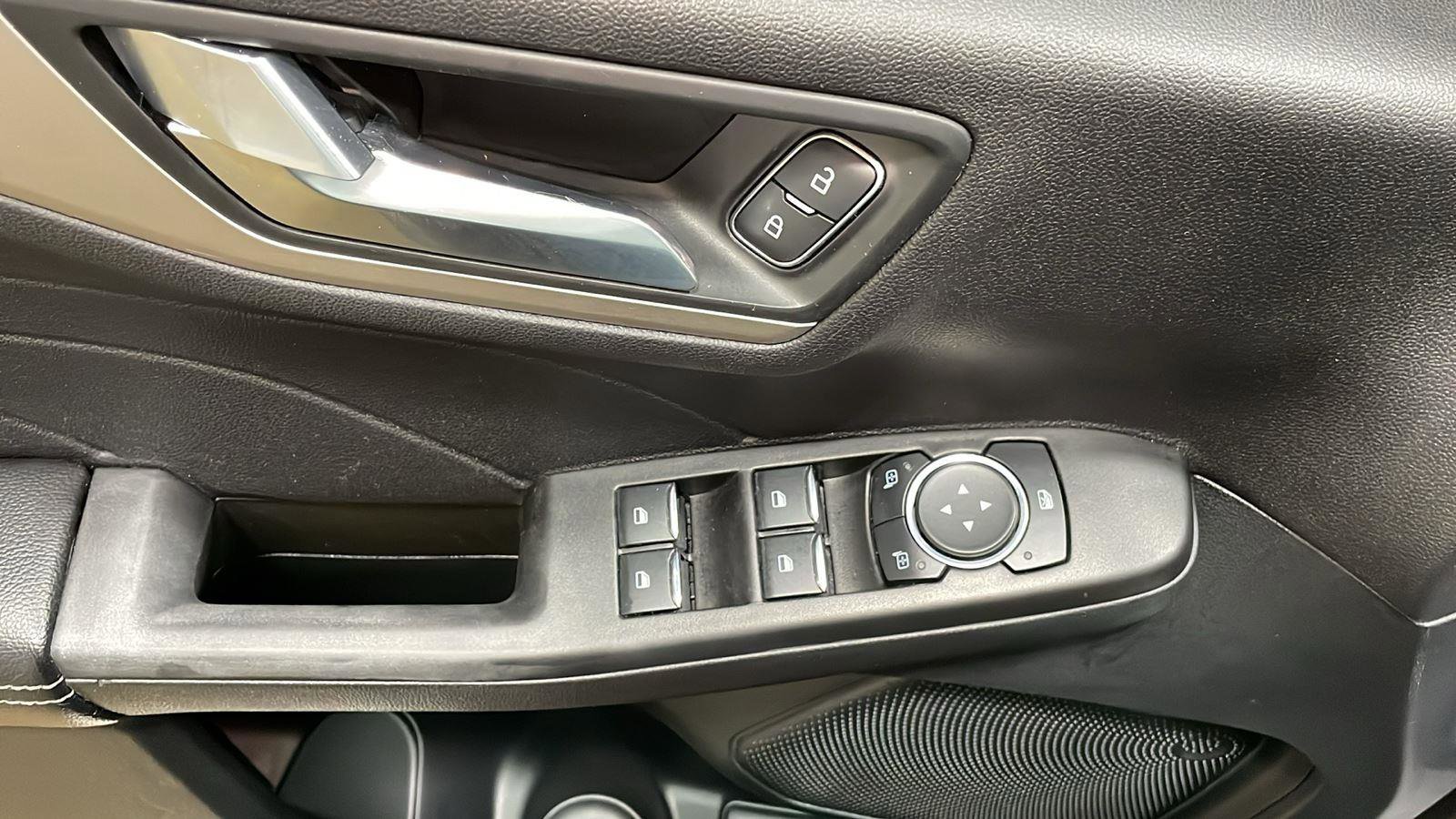 Certified 2021 Ford Escape SE w/ Cold Weather Package image 14