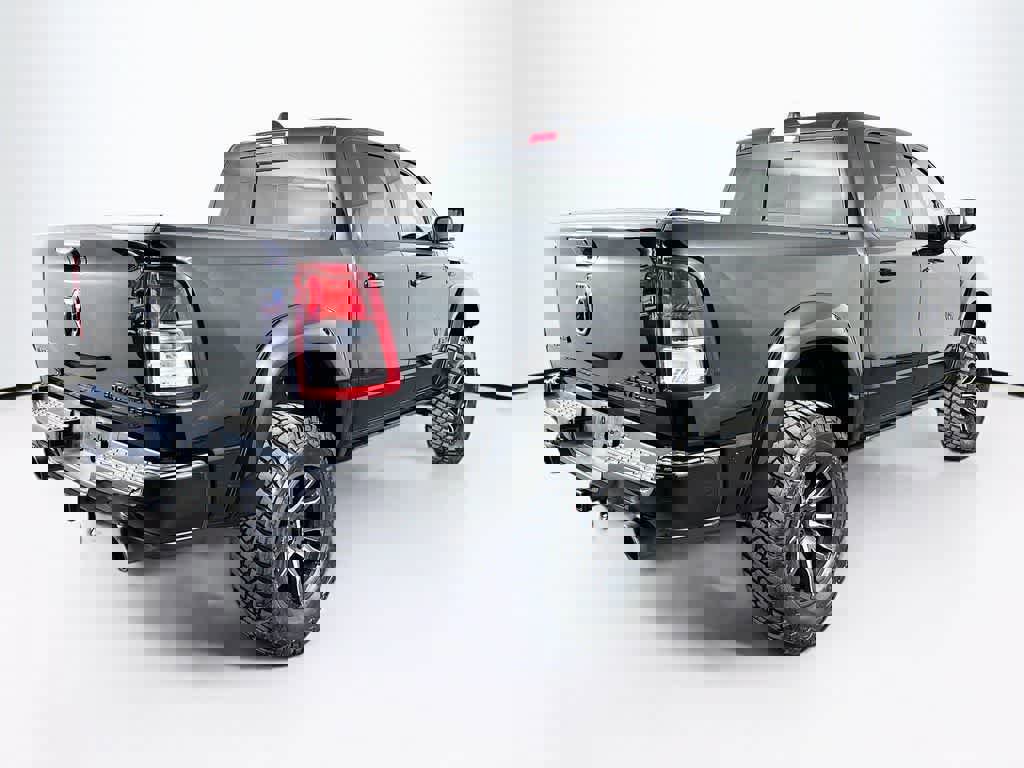 Used 2022 RAM 1500 Big Horn image 5