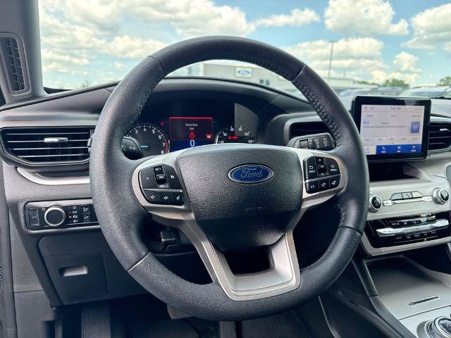 Certified 2024 Ford Explorer XLT AWD/4WD image 11