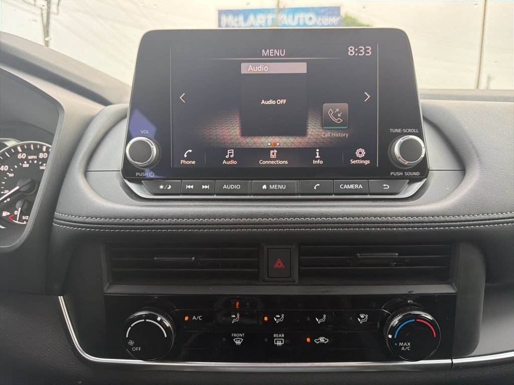 Used 2024 Nissan Rogue S FWD image 24