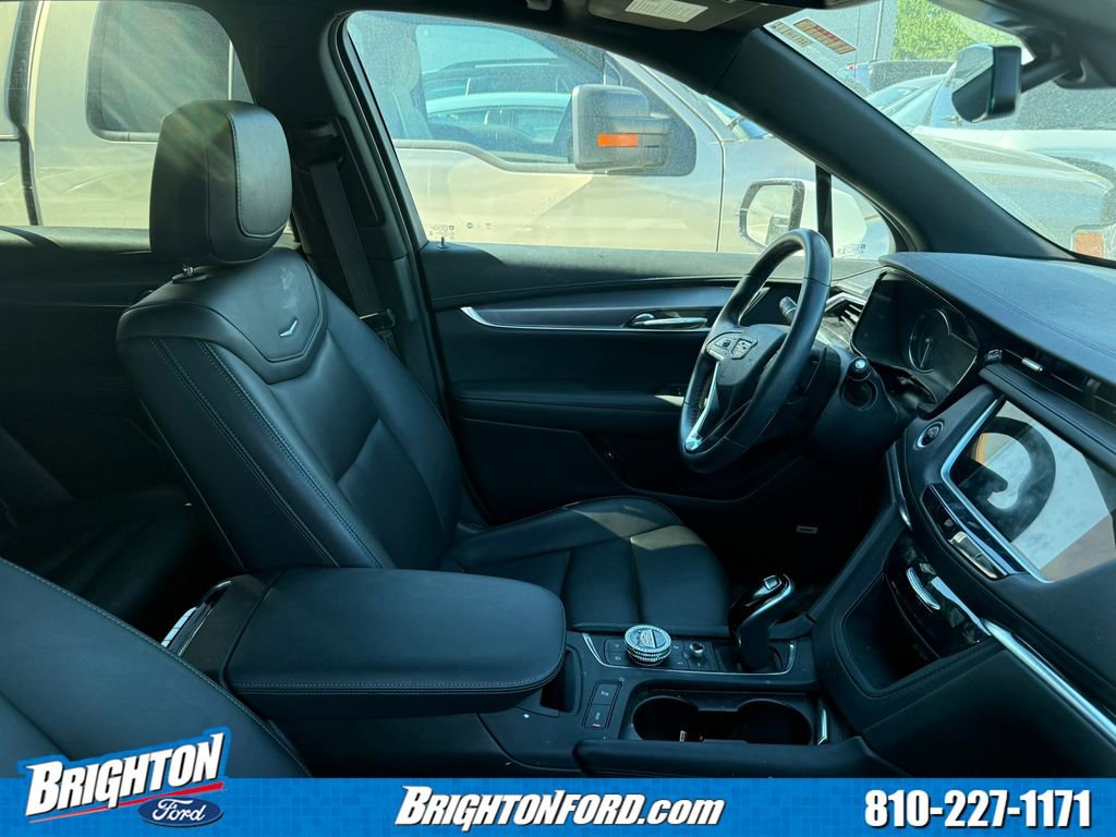 Used 2023 Cadillac XT6 Luxury AWD/4WD image 8