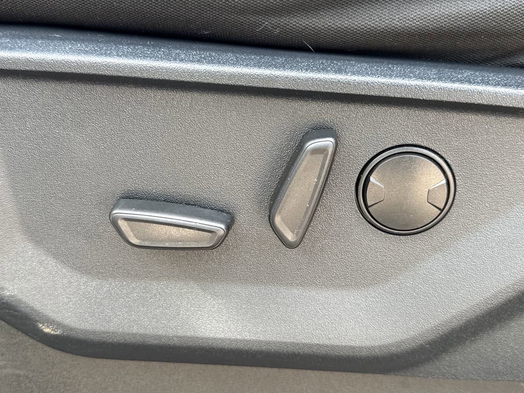 Certified 2023 Ford F150 XLT w/ Equipment Group 302A High image 27