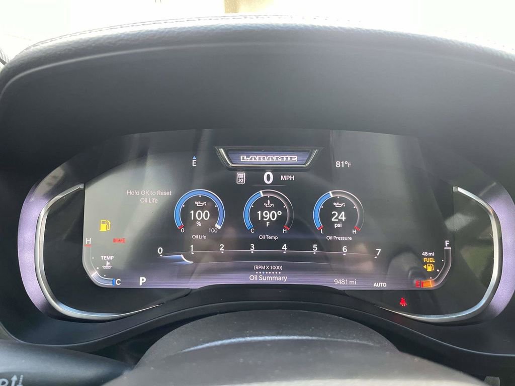 Used 2025 RAM 1500 Laramie w/ Night Edition image 30