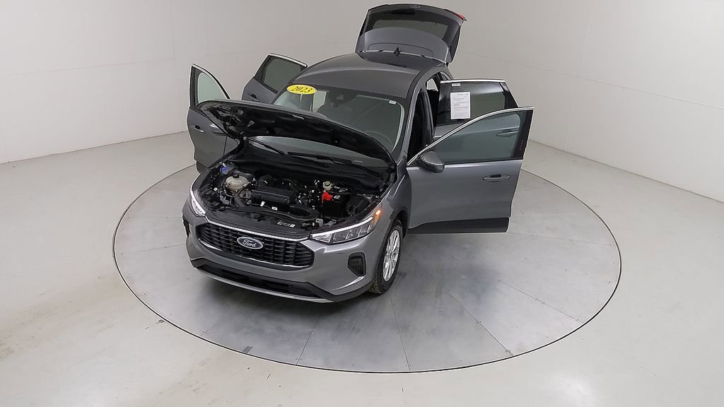 Certified 2023 Ford Escape Active w/ Tech Pack #2 FWD image 41