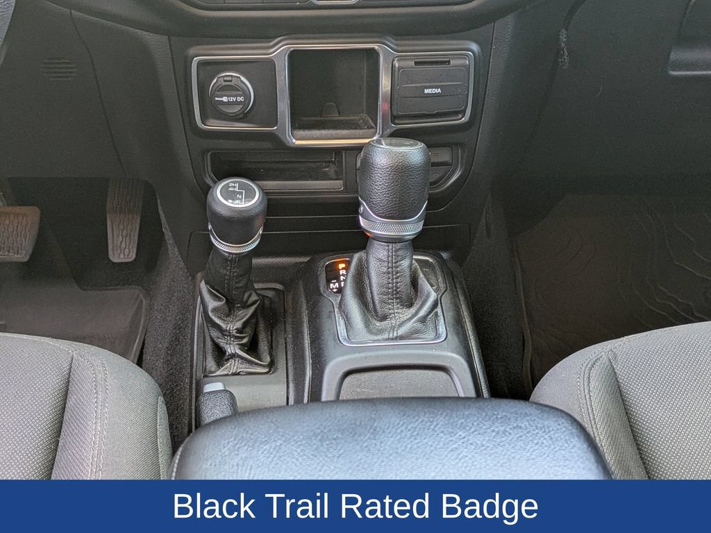 Used 2022 Jeep Wrangler Unlimited Sport AWD/4WD image 19