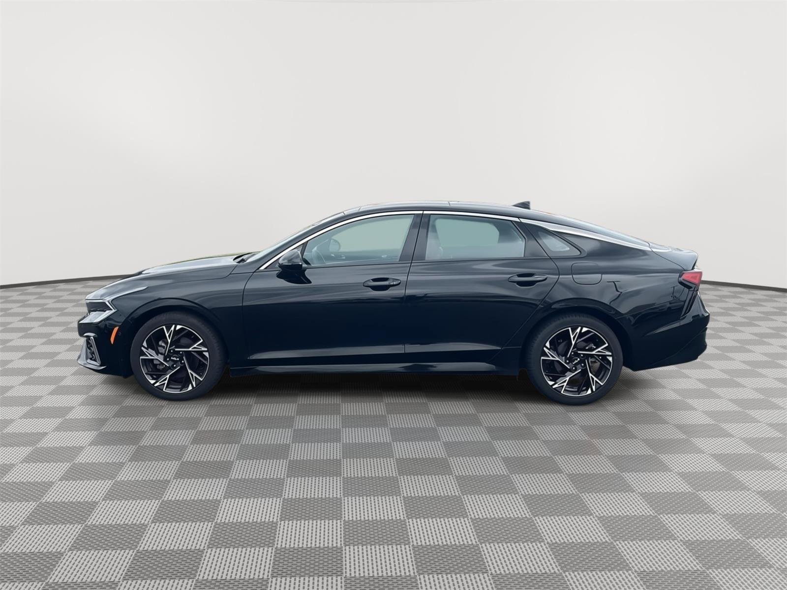 Used 2025 Kia K5 GT-Line w/ GT-Line Premium Package FWD image 8
