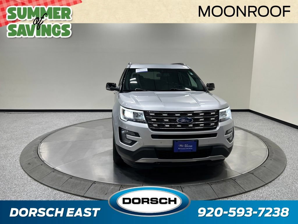 Certified 2017 Ford Explorer XLT w/ Equipment Group 202A AWD/4WD image 3