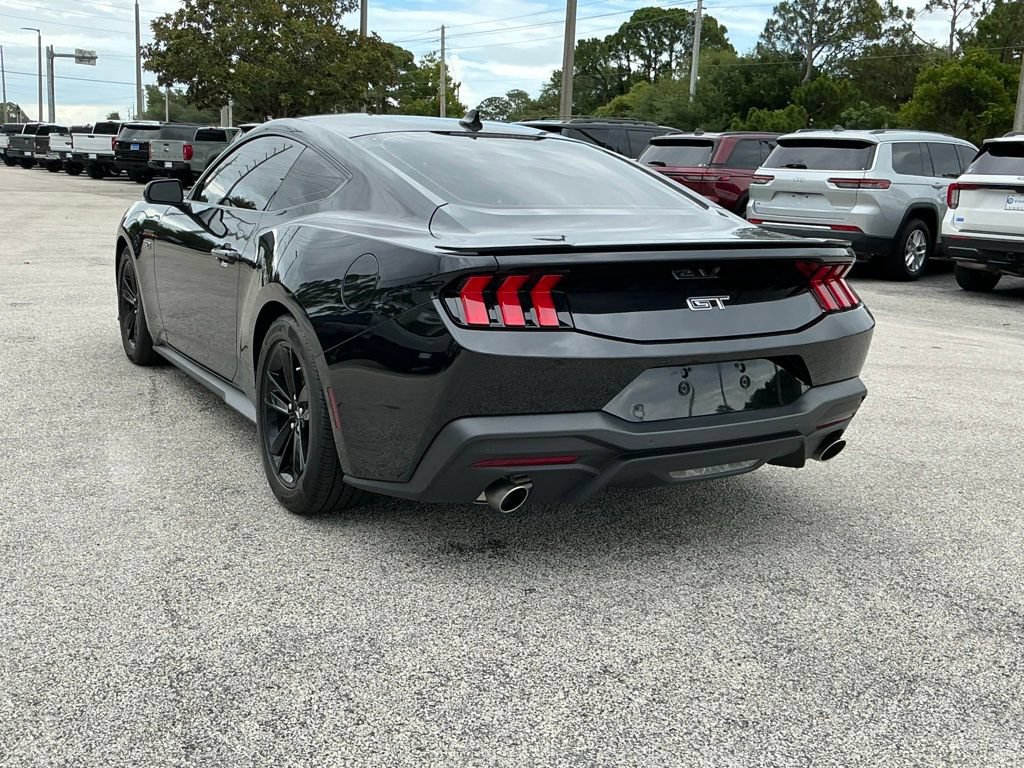 Certified 2025 Ford Mustang GT RWD image 6