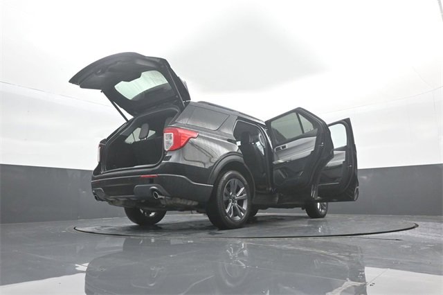 Certified 2023 Ford Explorer XLT w/ Equipment Group 202A image 39