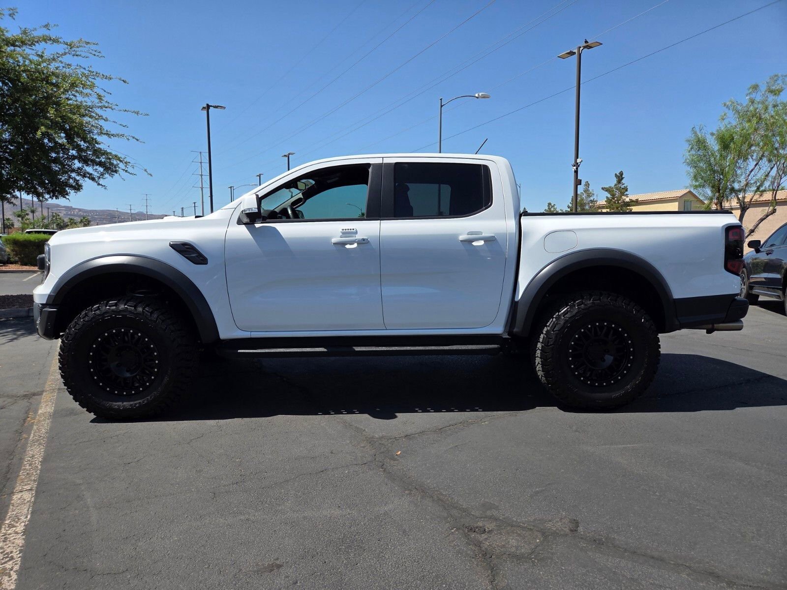 Certified 2024 Ford Ranger Raptor AWD/4WD image 3