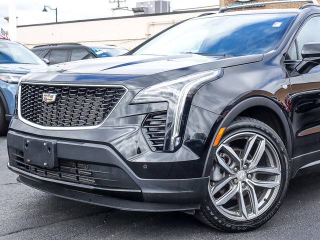 Used 2023 Cadillac XT4 Sport w/ Sun And Sound Package AWD/4WD image 2