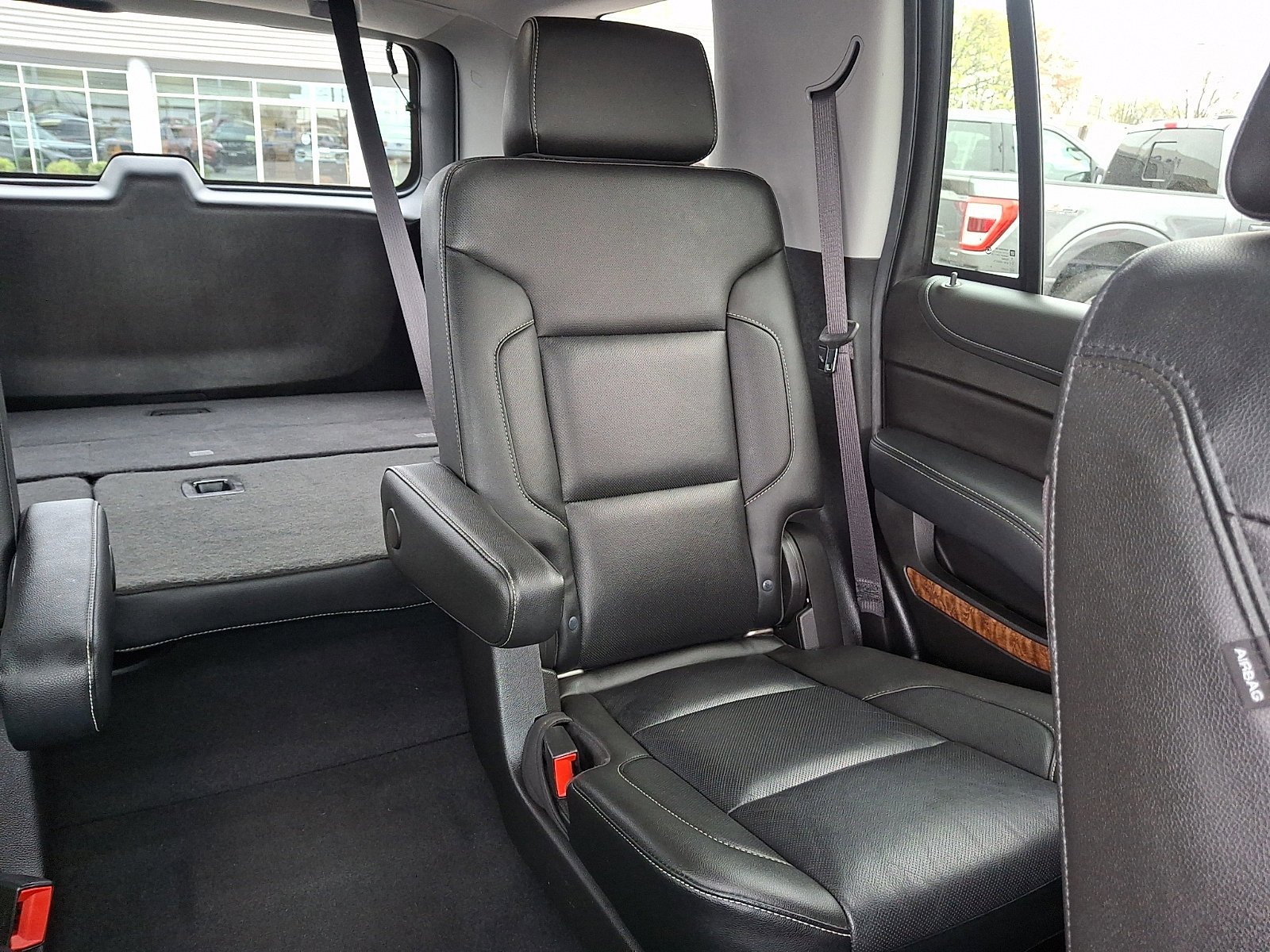 Used 2019 Chevrolet Tahoe Premier image 19