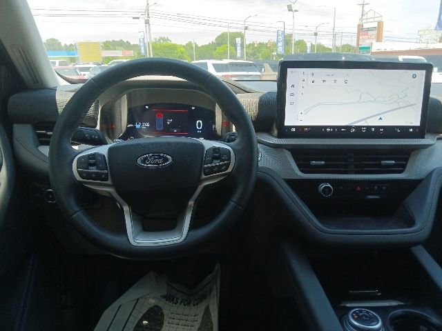 Certified 2025 Ford Explorer Active w/ Active Comfort Package AWD/4WD image 26