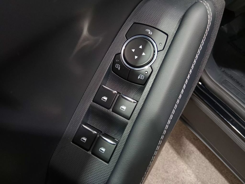 Certified 2025 Ford Mustang Mach-E Select RWD image 19