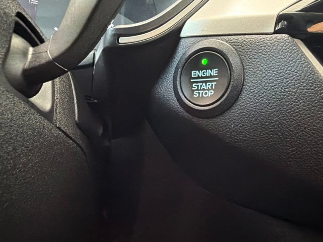 Certified 2022 Ford Escape SEL AWD/4WD image 21