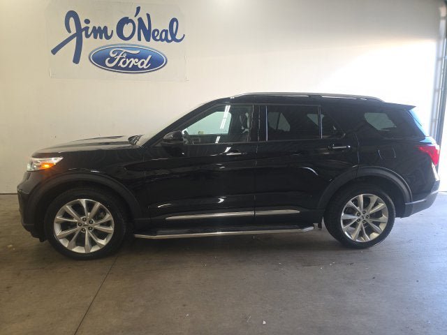 Certified 2024 Ford Explorer Platinum w/ Technology Package AWD/4WD image 30