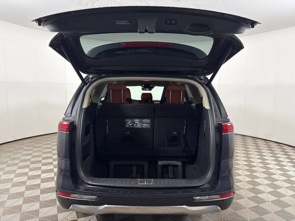 Used 2024 Kia Carnival SX FWD image 23