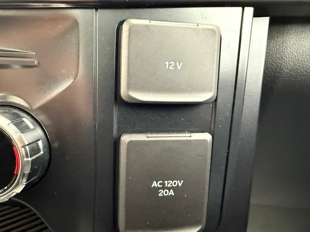 Certified 2025 Ford F150 Raptor AWD/4WD image 40