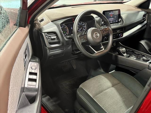 Used 2021 Nissan Rogue S image 10