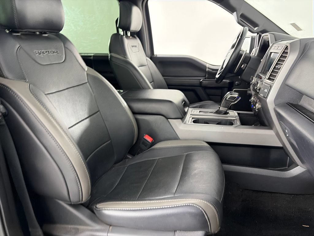Certified 2018 Ford F150 Raptor w/ Equipment Group 802A Luxury AWD/4WD image 30