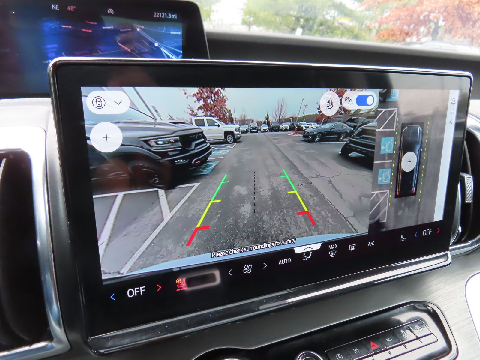 Certified 2025 Ford Expedition Max Platinum w/ Driver's Package image 23