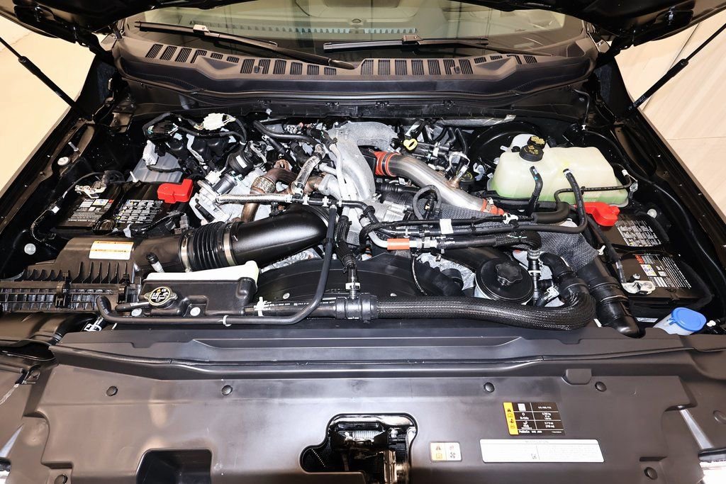 Certified 2026 Ford F350 Platinum w/ Platinum Plus Package image 50