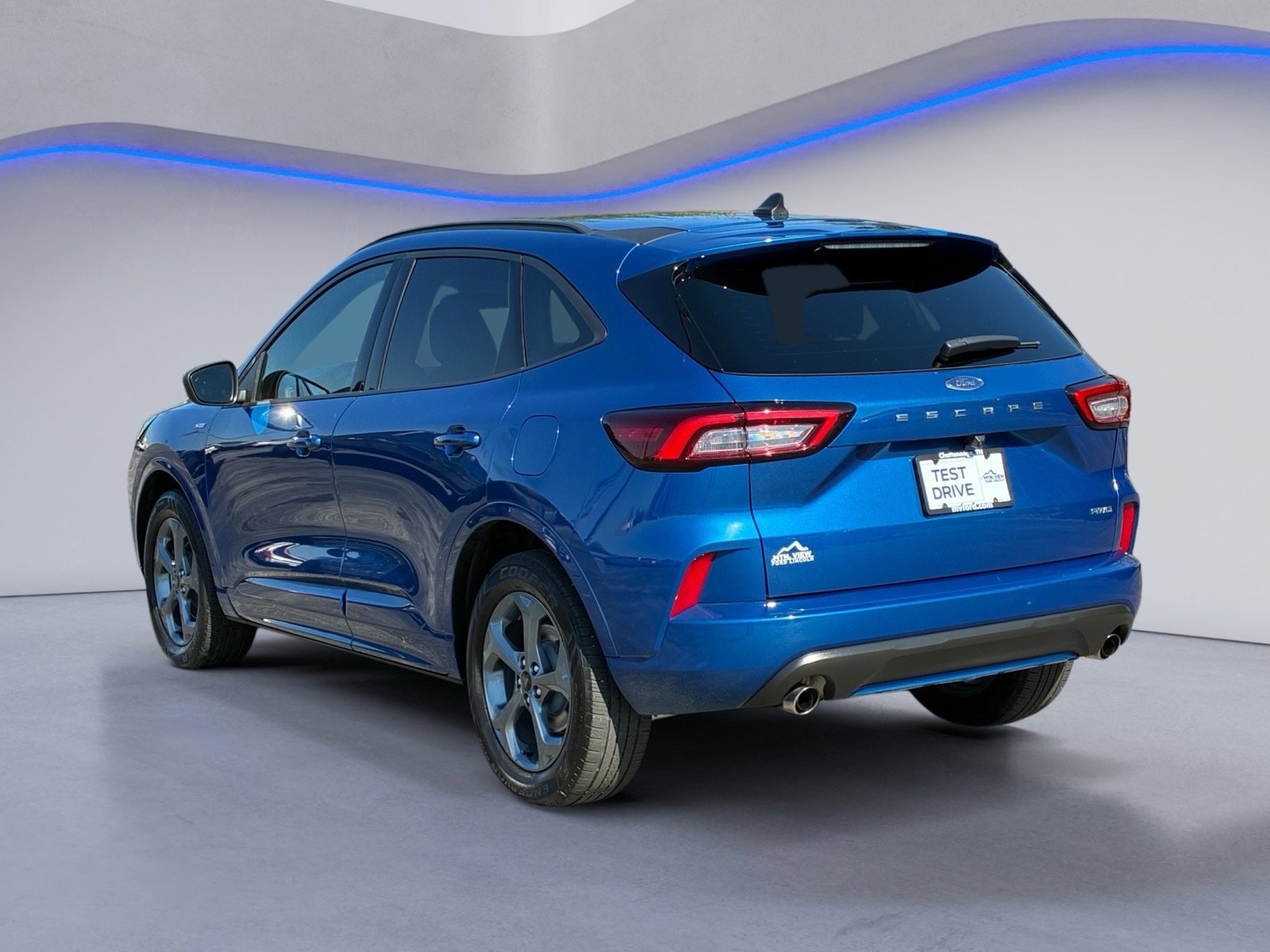 Certified 2023 Ford Escape ST-Line AWD/4WD image 5