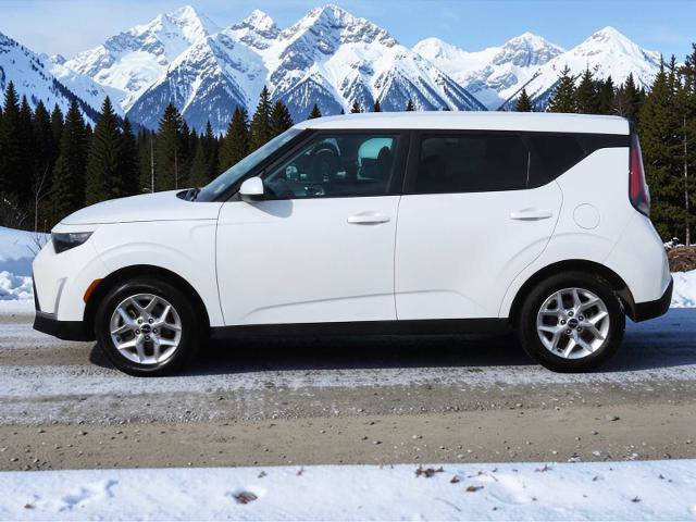Used 2024 Kia Soul LX w/ Option Group 015 image 6