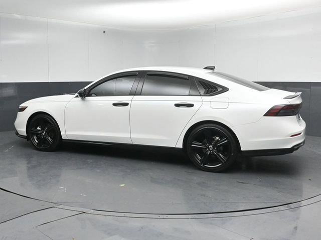 Used 2025 Honda Accord Sport image 5